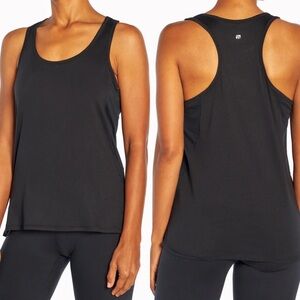 New Marika‎ Avery Tank Top Black Size Medium Nordstrom 2022 Yoga Fitness Running